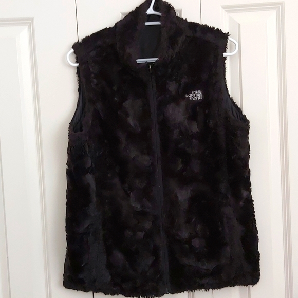 The North face mossbud insulated reversible vest. - Picture 5 of 5